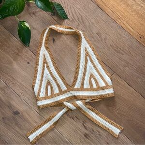 Selfie Leslie NWT Higher Love Knit Camel and White Crochet Crop Top S
